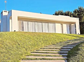 Casa · 150m² · 4 Ambientes · 2 Cocheras · Casa en Venta - 3 Dorm. 2 Baños - Cochera - 950 m² - Pinamar