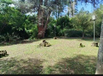 Casa · 250m² · 12 Ambientes · 2 Cocheras · Venta Casa Tanti 3 Dorm con Depto