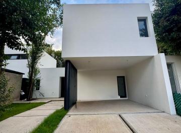 Casa de 4 ambientes, Río Ceballos · Villa Catalina - Increible Casa a Estrenar -