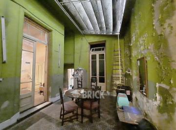 Departamento · 74m² · 4 Ambientes · (A Recic) Semip C/dep en Laprida Al 1200 - Contrafrente Patio Doble Altura
