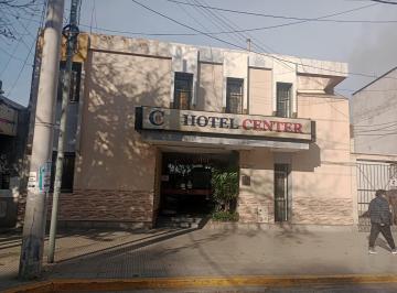 Local comercial · 640m² · 21 Dormitorios · Local en Ciudad