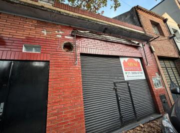 Local comercial · 25m² · Local Comercial en Alquiler - Villa Maipu