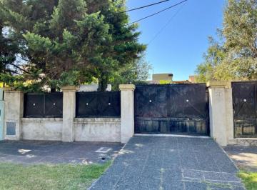 Casa · 180m² · 5 Ambientes · Santa Rosa 249 ‼️ Chalet 5 Ambientes