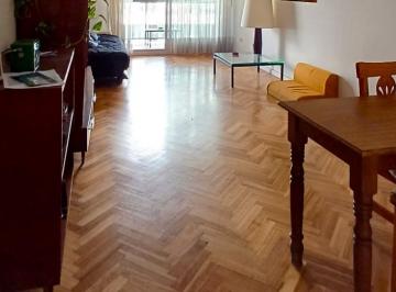 Departamento · 83m² · 4 Ambientes · Departamento 4 Amb. Al Frente con Balcón