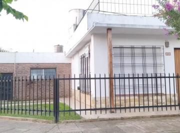Casa · 90m² · 3 Ambientes · Oportunidad! Casa 3 Ambientes
