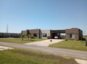 Casa · 150m² · 4 Ambientes · Comarcas de Lujan ‼️