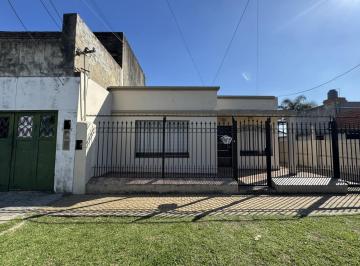 Casa · 120m² · 6 Ambientes · 3 Cocheras · Venta en Quilmes - Dos Casa en un Mismo Lote