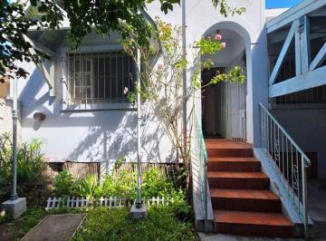 Casa · 107m² · 3 Ambientes · 1 Cochera · Venta Casa Apto Credito Tigre Centro Cochera Patio