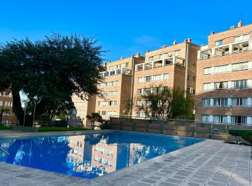 Departamento de 2 ambientes, Córdoba · Hermoso! Dpto. de 1 Dorm. + Cochera en Complejo Milenica