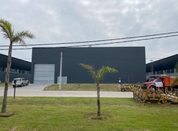 Bodega-Galpón · 1200m² · 6 Cocheras · Alquiler de Nave Industrial - Moreno