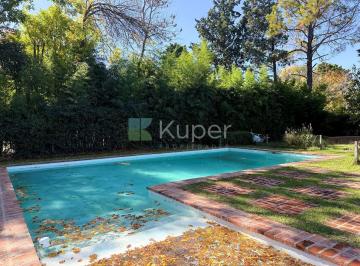 Casa · 183m² · 5 Ambientes · 2 Cocheras · Casa Chalet en Venta en Carmel Cc, Pilar, G. B. a. Zona Norte