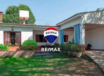 Casa · 150m² · 5 Ambientes · 1 Cochera · Casa 4 Dorm. Venta San Lorenzo 4 Baños