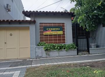 Casa · 3 Ambientes · 1 Cochera · Casa en Lomas de Zamora