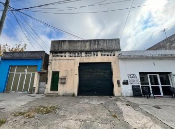 Bodega-Galpón , Avellaneda · Galpon / Lote en Villa Dominico (A m. de La Estacion)