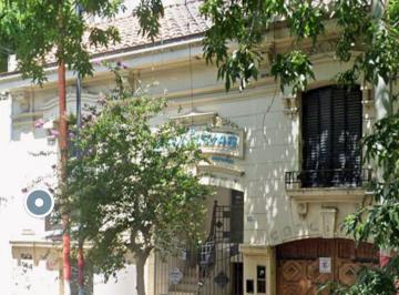 Casa · 350m² · 7 Ambientes · 1 Cochera · Casa en Venta en La Plata.