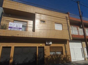 Casa de 6 ambientes, La Matanza · Nuevo Valor! Dos Casas Sobre Lote de 8.66x43 Retasado!
