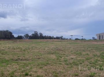 Terreno · 680m² · Terreno Venta 640 m² Zarate Golf Park Etapa 2 Financiacion