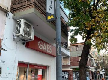 Local comercial , Villa Urquiza · Local con PH en Block
