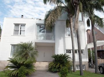Casa · 440m² · 6 Ambientes · Divina y Canchera Casa con Amarra en El Barrio Náutico Marina del Sol