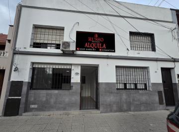 Departamento · 65m² · 3 Ambientes · Departamento en Alquiler Dos Plantas Super Amplio Al Frente