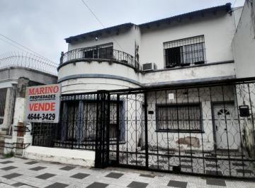 PH de 4 ambientes, Tres de Febrero · Ciudadela. Ej. de Los Andes y Colectora. 2ph 4 Amb. en Block Lote 8.66 X30