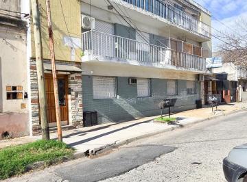 Departamento de 4 ambientes, Lanús · Departamento Tipo Duplex de 4 Ambientes Amplios con Doble Terraza