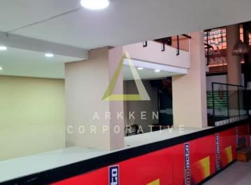 Local comercial · 210m² · 6 Ambientes · Local - San Miguel