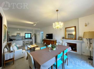 Departamento · 92m² · 2 Ambientes · 1 Cochera · Venta Departamento en La Providencia Canning