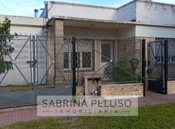 Casa · 110m² · 3 Ambientes · 1 Cochera · Casa en Libertad