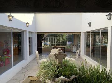Casa · 175m² · 4 Ambientes · 3 Cocheras · Casa en Venta Barrio El Buen Retiro - 3 Dorm.