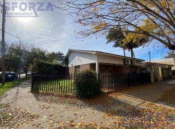 Casa · 175m² · 10 Ambientes · Venta Casa Ideal Consultorios en