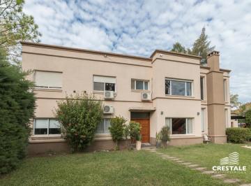 Casa · 262m² · 5 Ambientes · 2 Cocheras · Venta Casa 4 Dorm. Roldán