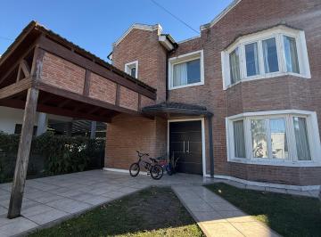 Casa de 5 ambientes, La Calera · Hermosa Casa – La Estanzuela - Casa de 3 Dorm. en Venta