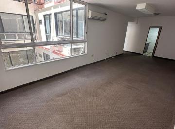 Oficina comercial · 57m² · 3 Ambientes · Oficina 3 Despachos Nuevos. Centro.