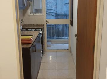 Departamento de 2 ambientes, Almagro · Excelente Departamento en Av Rivadavia, Esquina Bulnes (Dueño Directo)