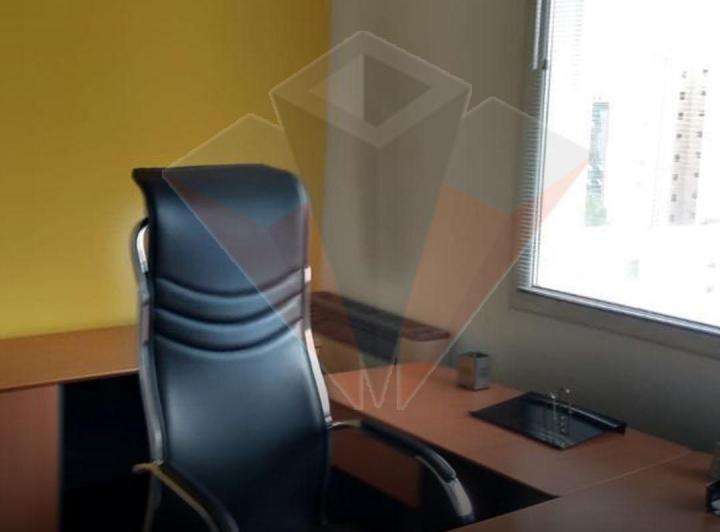 Oficina comercial · 90m² · 1 Cochera