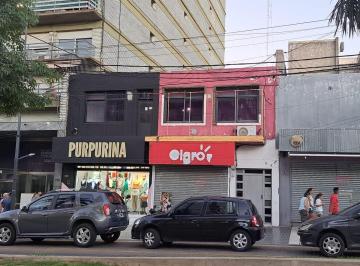 Departamento · 50m² · 2 Ambientes · Departamento en Alquiler Av Rocca 284 Pb