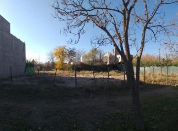 Terreno · 300m² · Venta Lote 300 m² en Vistalba, Barrio Semi Privado