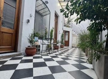 Casa · 197m² · 4 Ambientes · 1 Cochera · Venta Chacarita Casa 4 - 5 Amb Cohera Terraza Parr