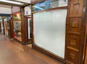 Local comercial · 37m² · Local Céntrico en Galería Nahuel Huapi - Mitre 265