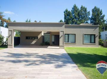 Casa · 203m² · 6 Ambientes · 2 Cocheras · Casa 6 Ambientes en Venta El Principado Canning