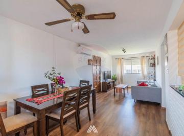 Departamento · 52m² · 3 Ambientes · Venta de Apartamento Dos Dorm. Inve Pando