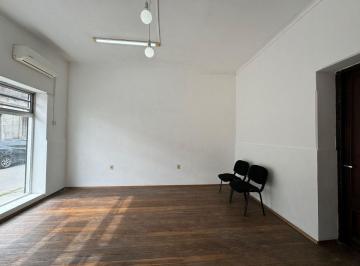 Local comercial · 40m² · Alquiler Local Comercio Oficina Escritorio Pando
