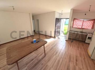 Casa · 160m² · 7 Ambientes · Casa + 2 Departamentos Ideal Inversión en Zona Acantilados