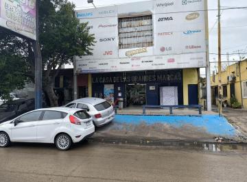 Local comercial · 400m² · 3 Ambientes · Local en Venta - Local en Alquiler - Local Libertad