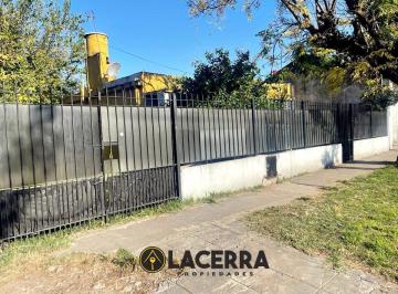 Casa · 84m² · 3 Ambientes · 1 Cochera · Venta de Casa en Hurlingham