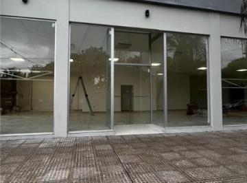 Local comercial · 272m² · Locales - a La Calle - Macrocentro, Resistencia
