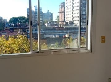 Departamento de 1 ambiente, Floresta · Ambiente Al Frente Muy Luminoso Todo Incluido en El Precio (Expensas Abl Aysa)
