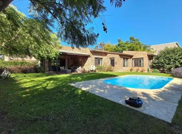 Casa · 581m² · 6 Ambientes · 2 Cocheras · Casa en Real de San Carlos - Zona Balneario