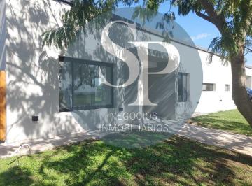 Casa · 185m² · 4 Ambientes · 5 Cocheras · Casa en Venta en San Sebastian